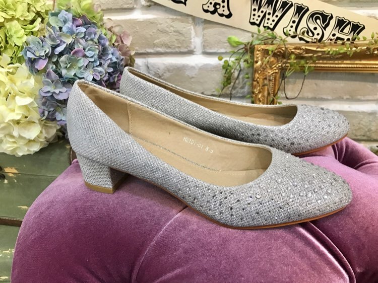 【パンプス】シルバーラメストーンチャンキーヒールパンプス /8.5/24.5センチ相当