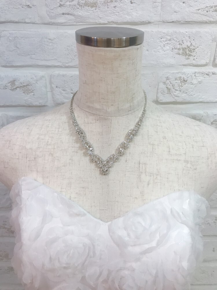 【ネックレス】シルバーストーン　V字