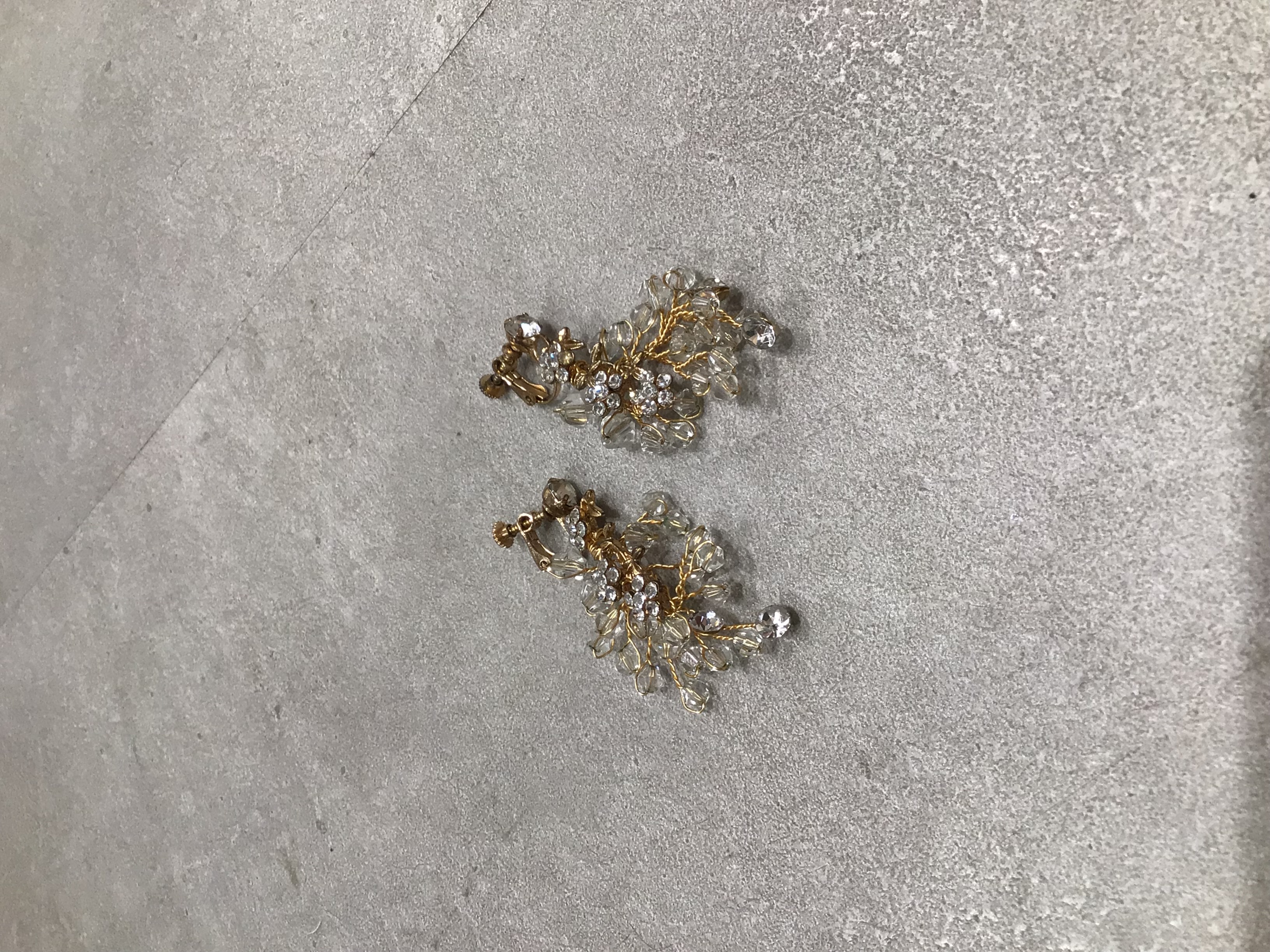 【イヤリング】ゴールド小枝