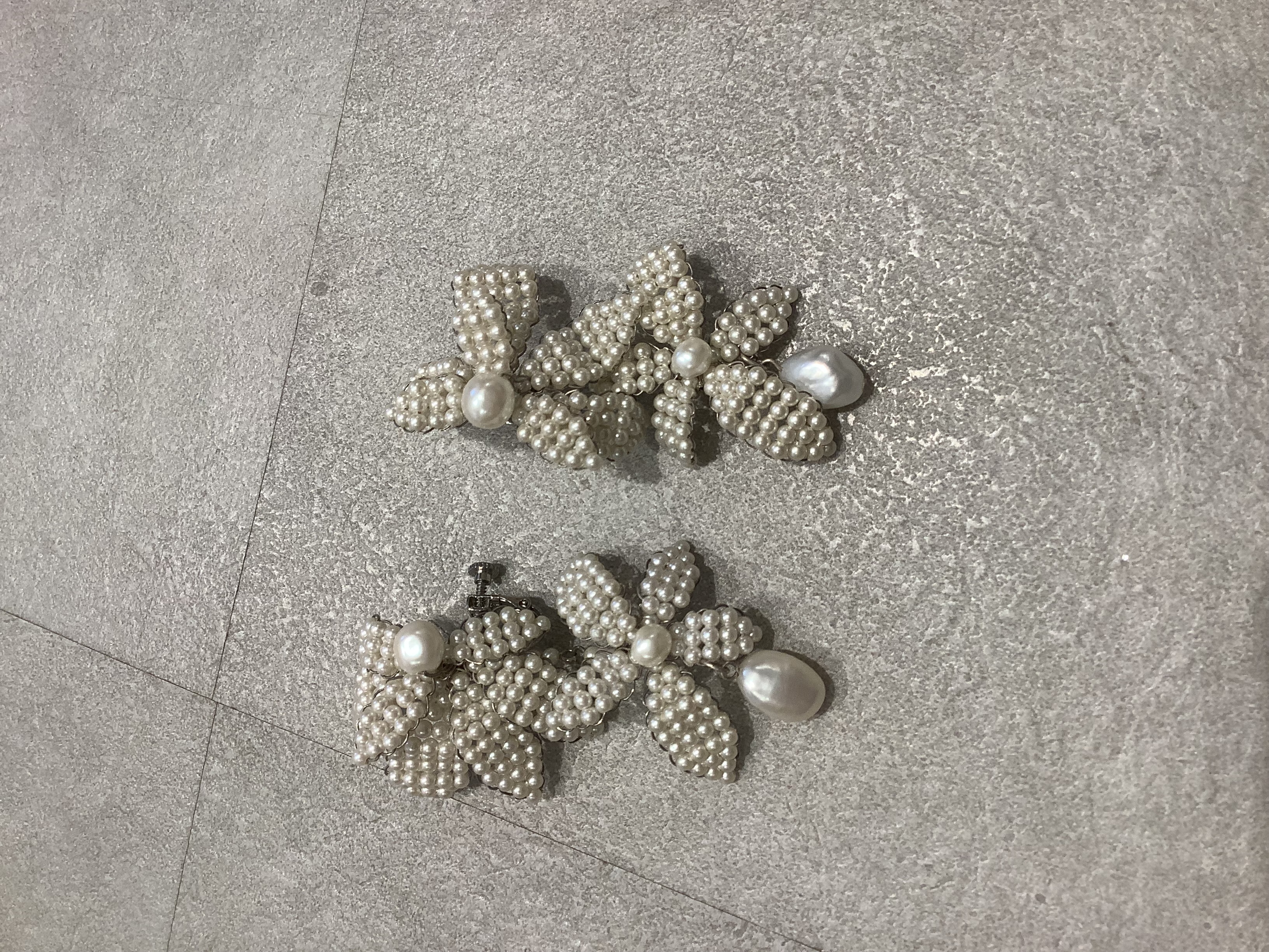 【イヤリング】パールフラワー②