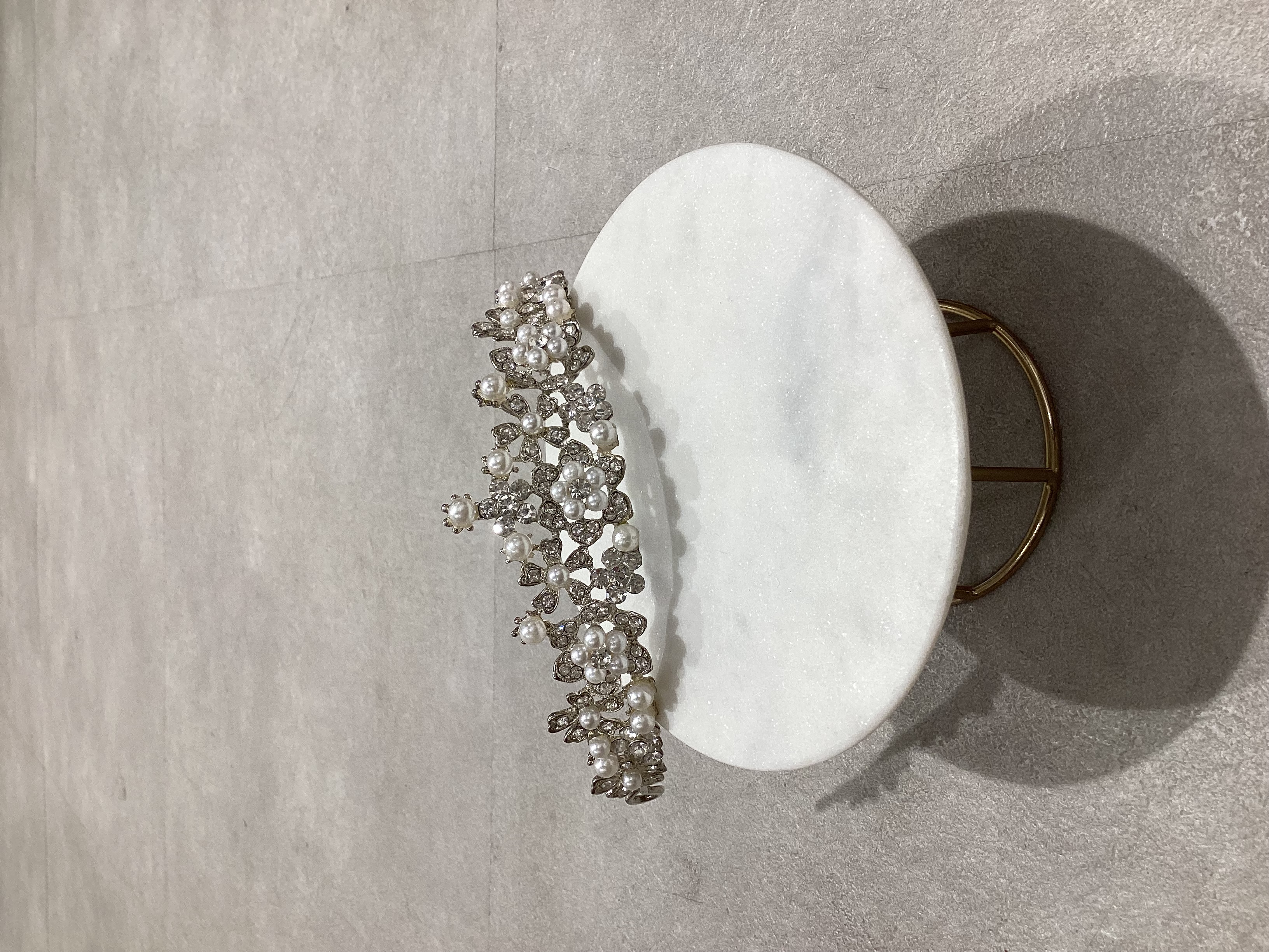 【ヘッドアクセサリー】パール×シルバーティアラ