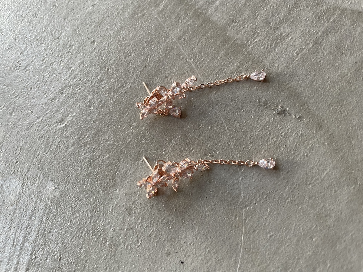 【ピアス】ピンクチェーン　フラワー