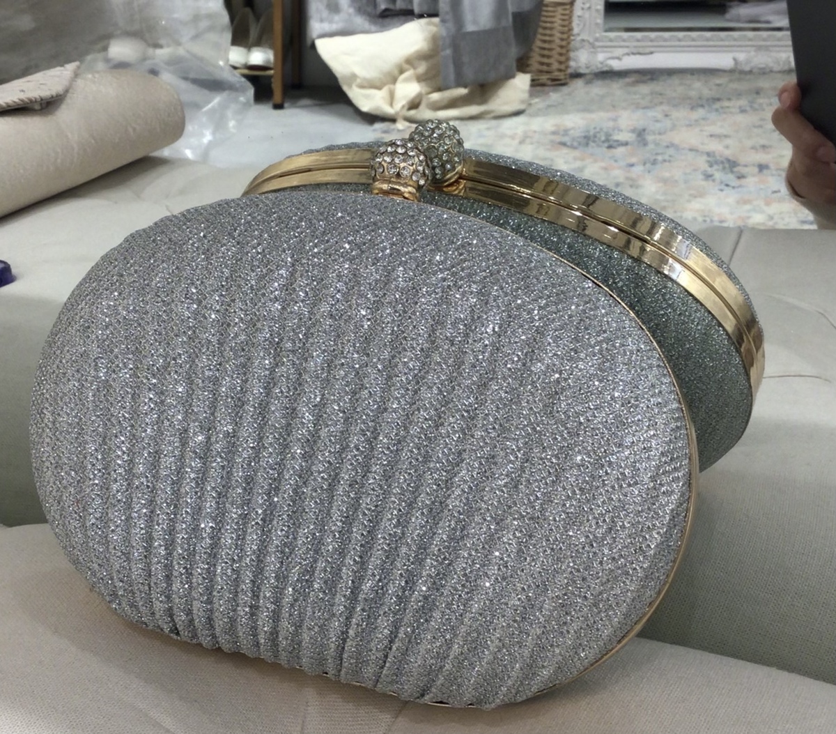 【バック】シルバーラメ貝殻