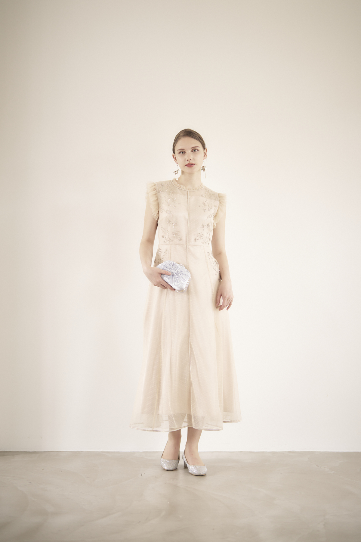 【ゲストドレス】ヌードベージュビーズ　36 M CELFORD (セルフォード)