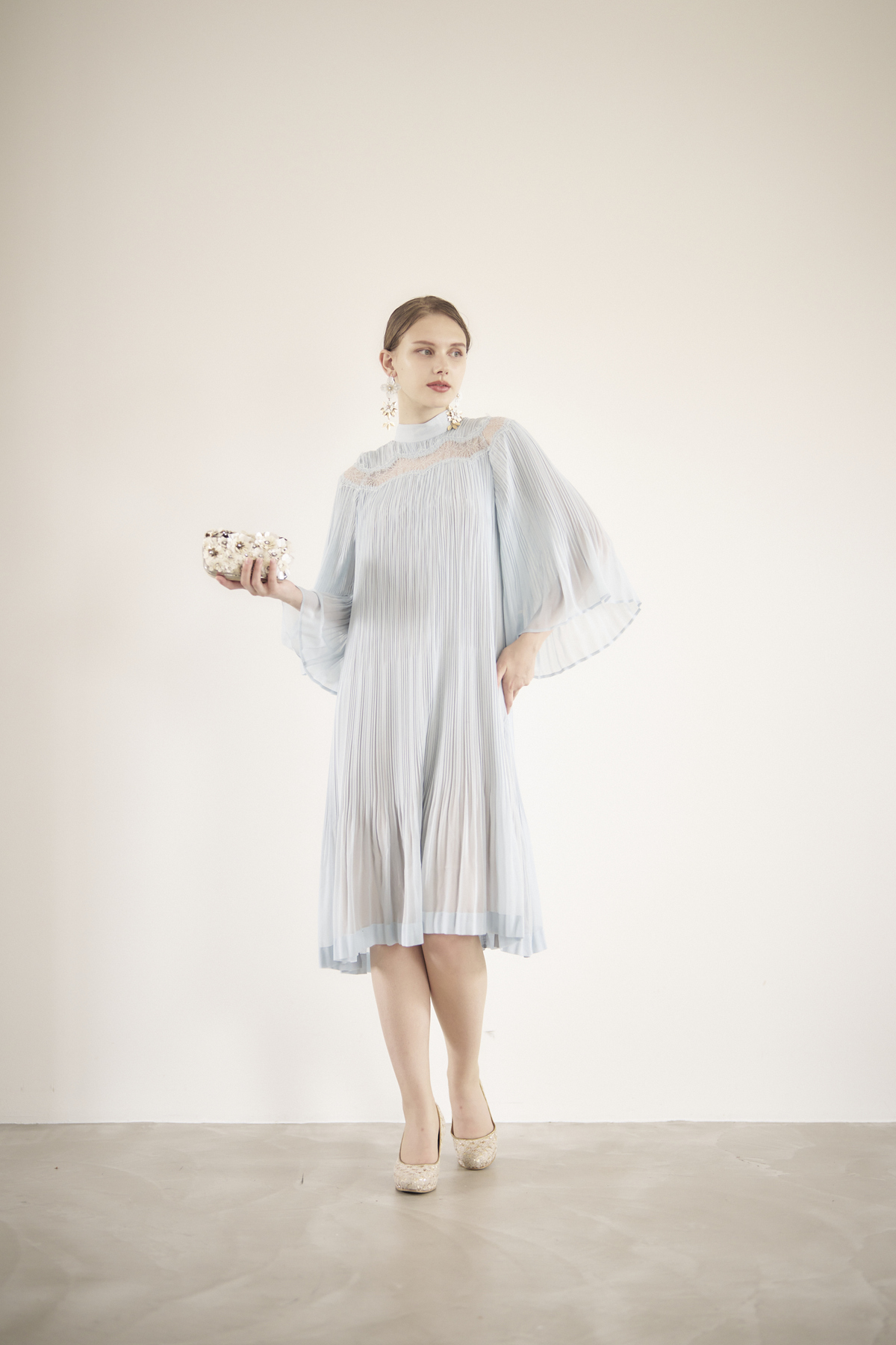 【ゲストドレス】スカイブループリーツ　36 S  CELFORD