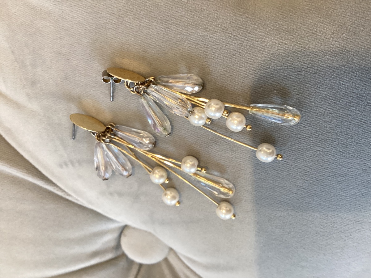 【ピアス】ゴールドスティックパールビーズ