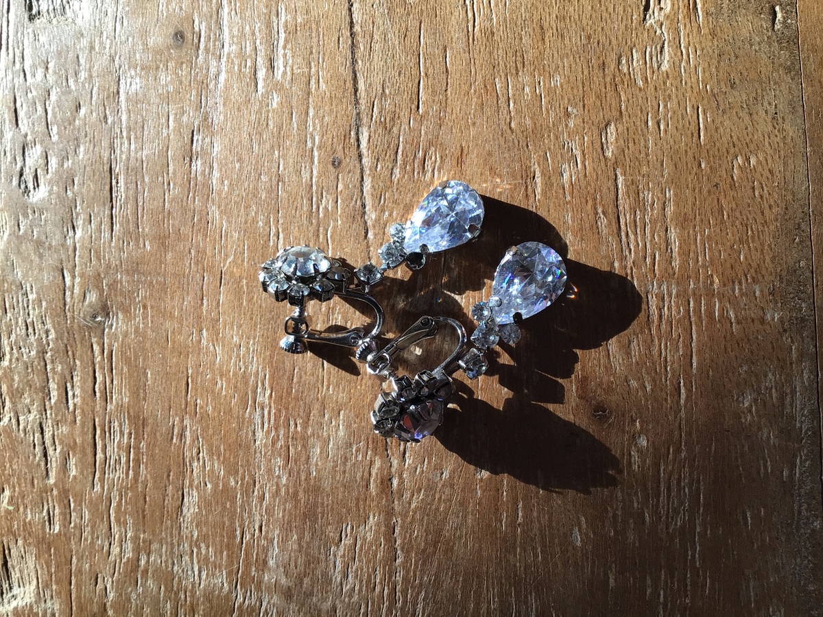 【イヤリング】シルバージルコニアフラワー×ティアドロック