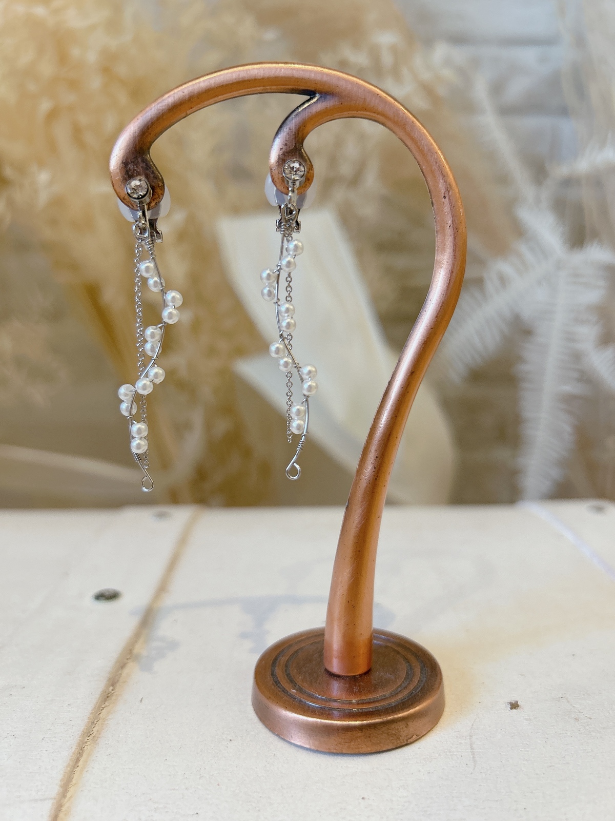 ウェーブ小粒パールイヤリング【シルバー】