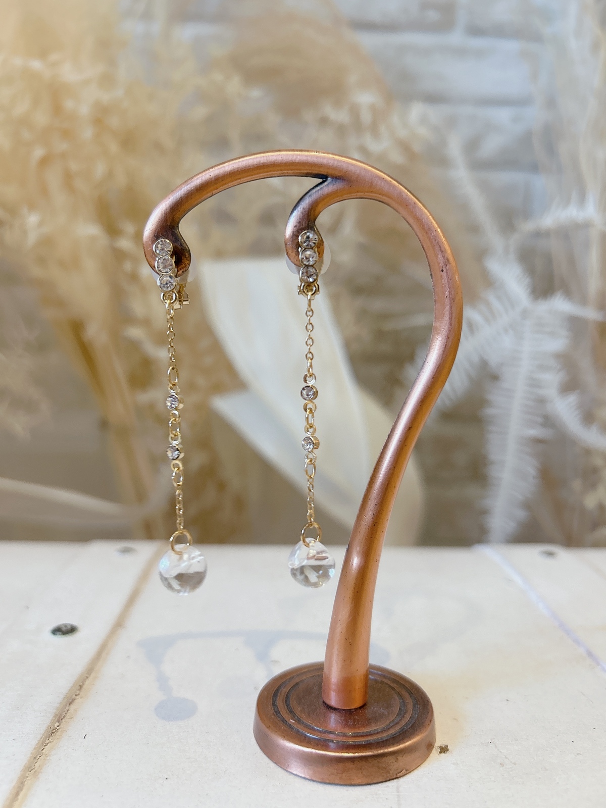 ラインストーンクリアボールイヤリング【ゴールド】