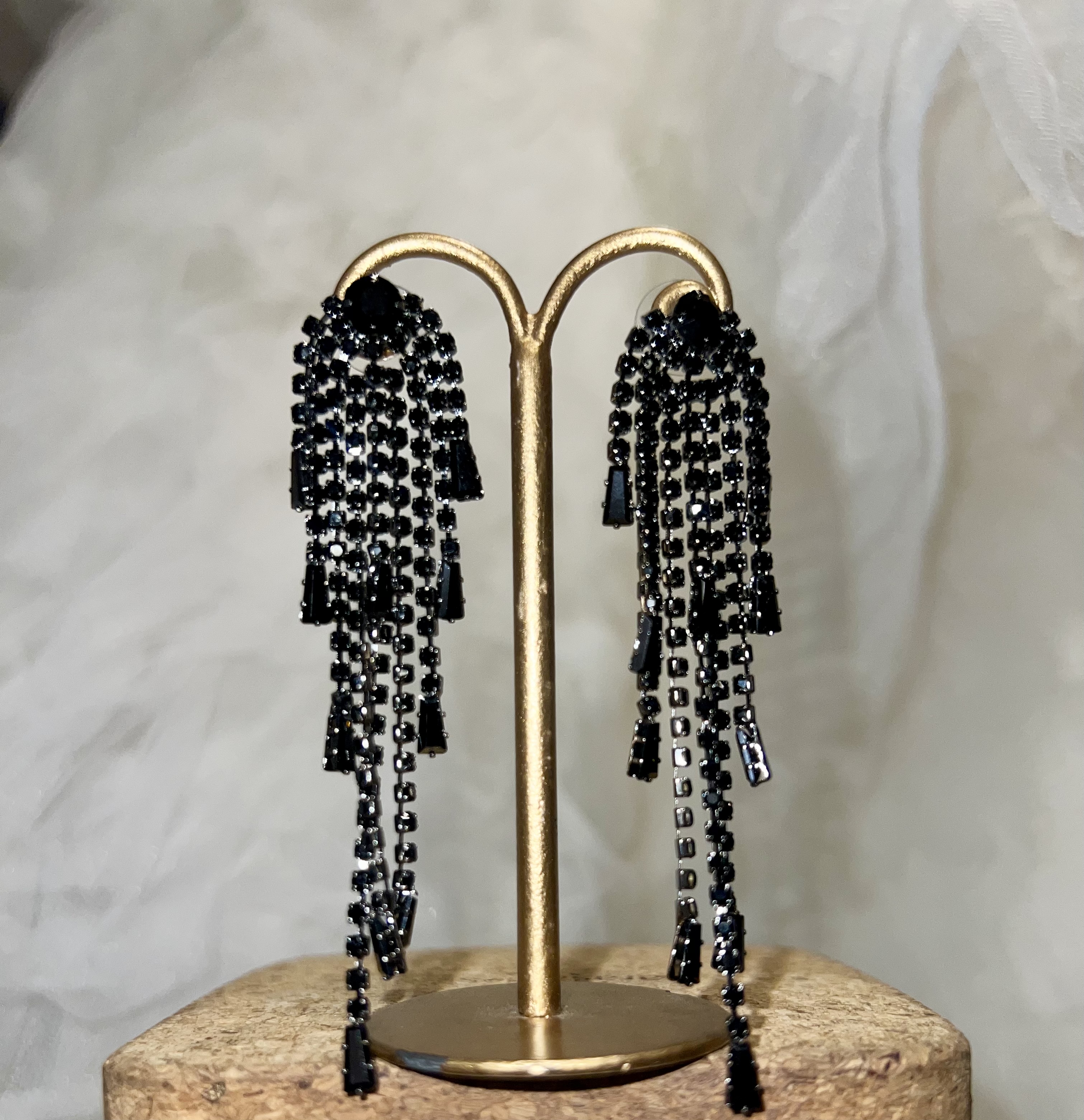 【ピアス】ブラックシャンデリアピアス