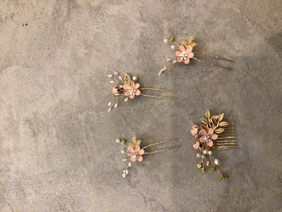 ピンクフラワー×小花パール　ヘッドピース4個入り