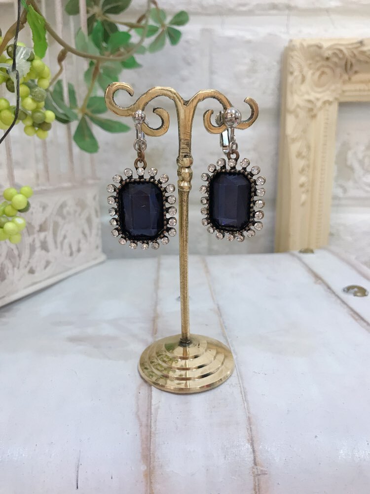 【イヤリング】ネイビー四角ストーン　ゴールド