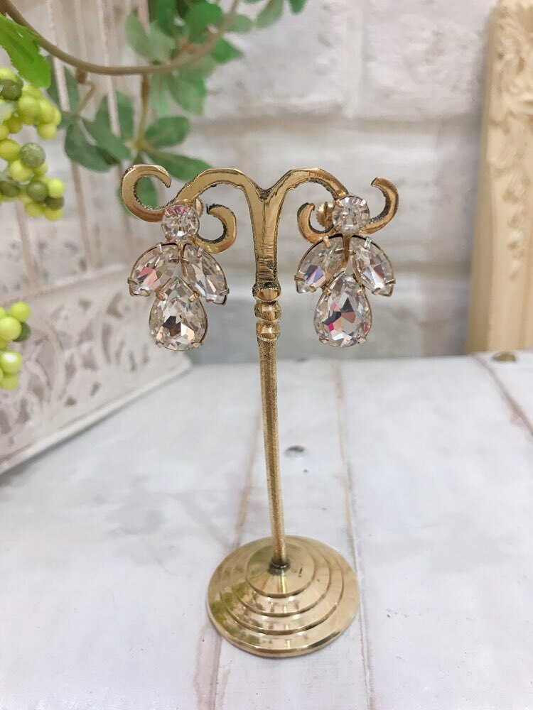 【イヤリング】リーフダイヤストーン