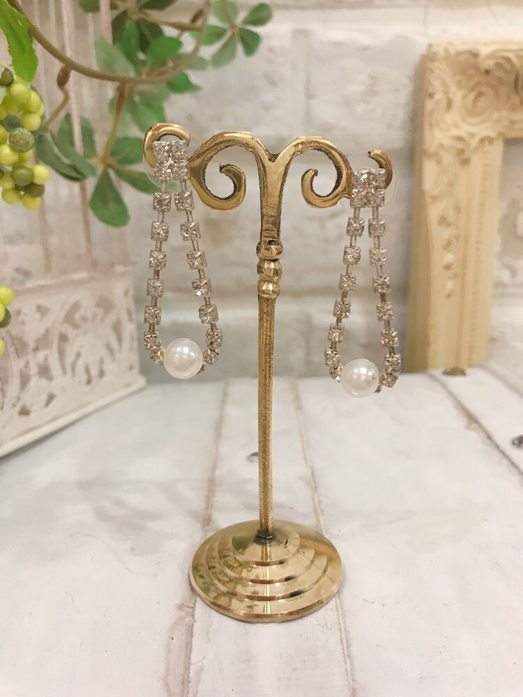 【ピアス】シルバーダイヤしずく型×パール１粒