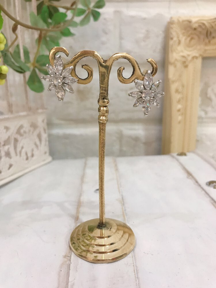 【ピアス】シルバー　雪の結晶モチーフ