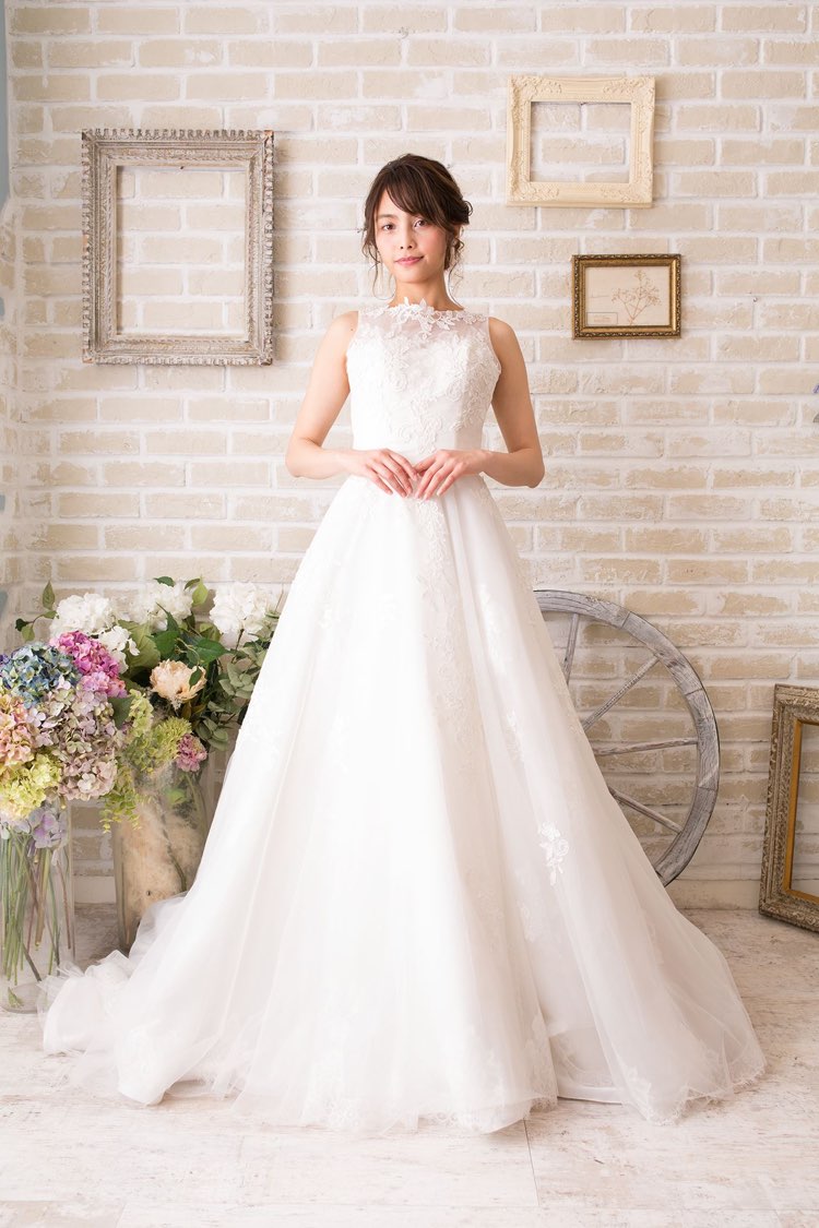 【SS2023 最新作】ウエディングドレス　結婚式　ブライダル　Aライン　M